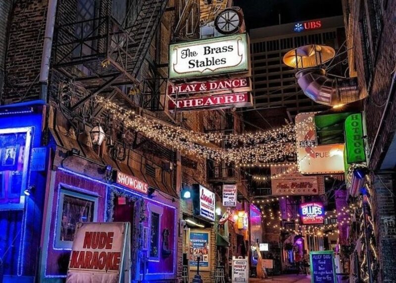 Nashville: Drinkers & Thinkers Pub Crawl - Booking and Payment