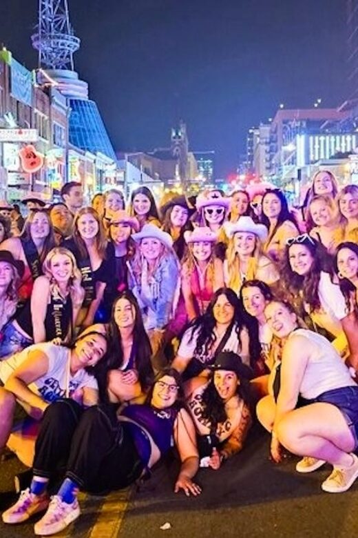 Nashville: Exclusive Entry and Special Offers VIP Bar Crawl - The Details of the Nashville VIP Bar Crawl