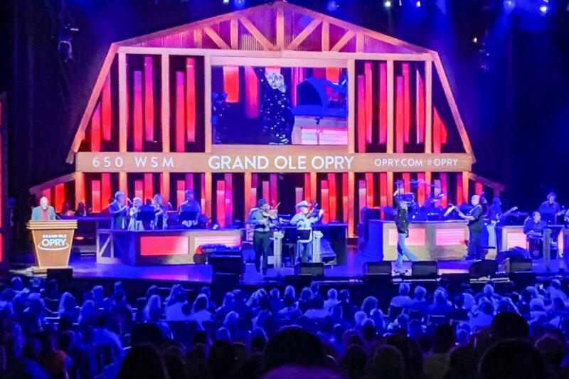 Nashville: Grand Ole Opry Show Ticket - Show Experience and Duration