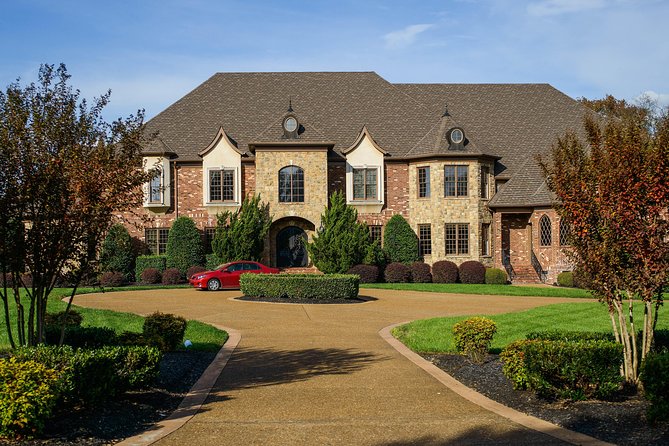 Nashville Homes of the Stars Narrated Bus Tour With 30+ Celebrity Homes - Reviews