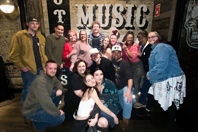 Nashville Live Music Bar Crawl with Local Venues & Drink Specials - A Detailed Dive into the Nashville Live Music Bar Crawl
