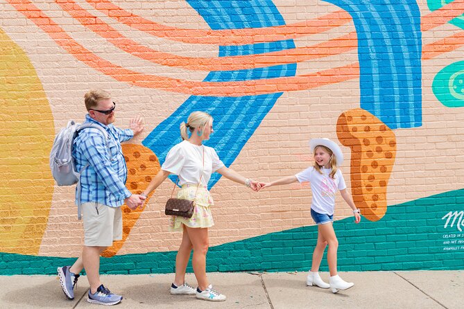 Nashville Mural Photowalk Tour With Professional Photographer - Professional Photographer and Photo Editing