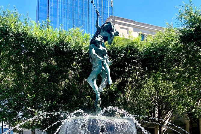 Nashville Music City Smart Phone Self-Guided Audio/App Walking Tour - Exploring Nashvilles Music Scene