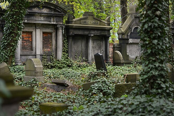 Nashville Night Whispers: Ghostly Tales and Historic Trails - Immersive Storytelling Experience
