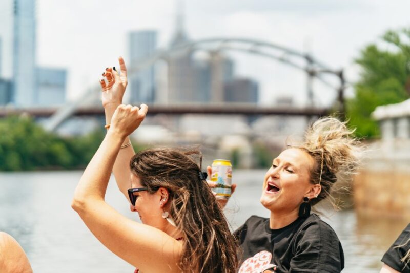 Nashville: Pontoon Party Cruise With a Captain - Customer Reviews and Ratings
