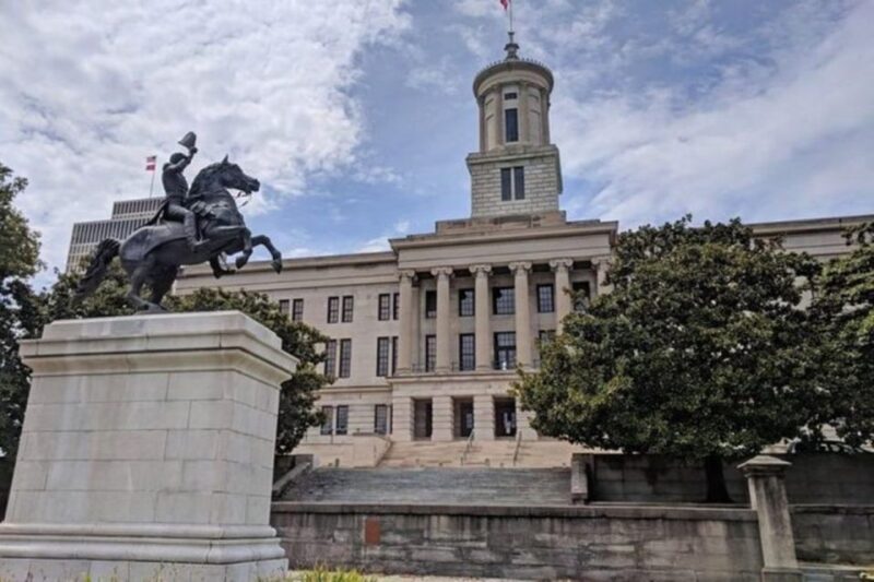 Nashville: Private City Tour With Local Singer-Songwriter - Downtown Nashville and Honkey Tonk Row
