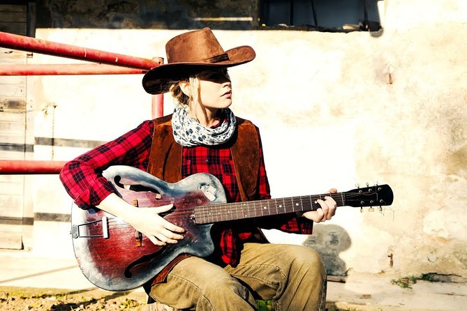 Nashville Rhythms: A Stroll Through Music and History - Uncovering Nashvilles Quirky Destinations
