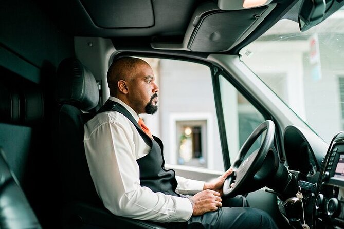 Nashville Round Trip Chauffeur Driven Transport - Booking and Confirmation