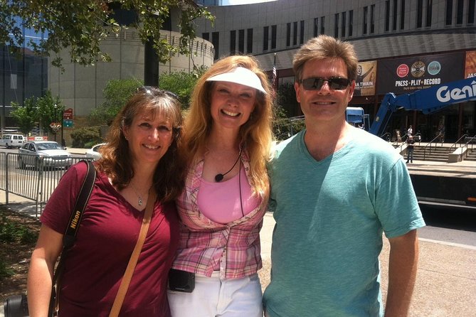 Nashvilles Famous Footsteps Guided Walking Tour - Exploring Nashvilles Musical Heritage