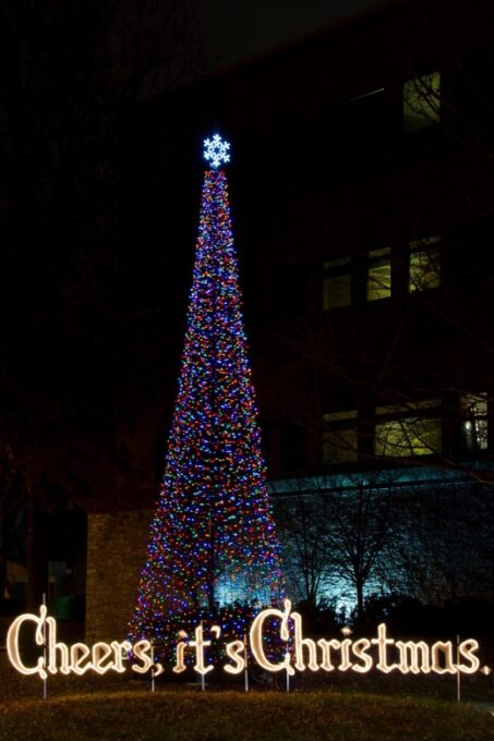 Nashville's Holiday Harmony: A Christmas Melody Tour - Booking and Cancellation