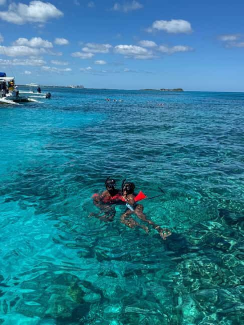 Nassau: 3-Island Snorkel Tour with Pigs, Beach Club, & Lunch - Who Should Consider This Tour?