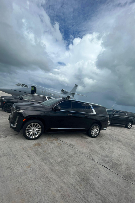 Nassau Airport: To Breezes, Grand Hyatt and SLS - Pickup Process