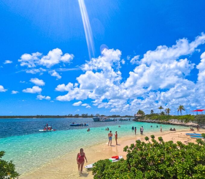 Nassau: Beach Day at Suncay Incl. Lunch - Boat Tour - Atmosphere and Customer Feedback