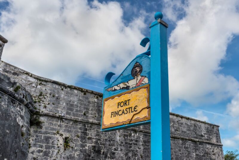 Nassau: City Sightseeing Tour With Rum Cake Tasting - Key Points