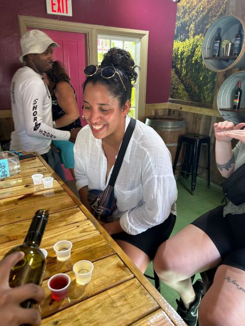 Nassau: E-Scooter Tour With Food Tasting and Local Drinks - Experience Features