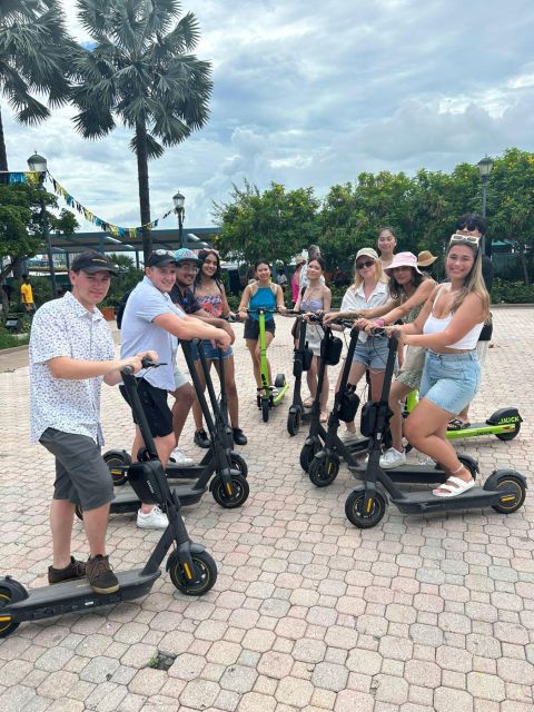 Nassau: E-Scooter Tour With Food Tasting and Local Drinks - Booking and Pricing