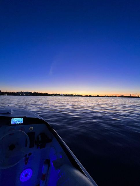 Nassau: Happy Hour Sunset Booze Cruise - Booking and Cancellation