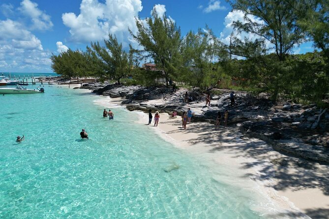 Nassau Harbor Boat Tour: Blue Lagoon, Pig Island, and More - Transportation and Accessibility