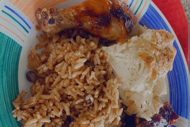 Nassau Narrated Jeep Tour With Full Bahamian Lunch and Drink - Scenic Views and Adventure