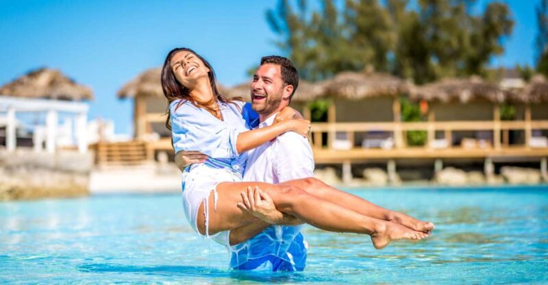 Nassau: Pearl Island Beach Day Trip and Cruise With Lunch - Inclusions and Facilities