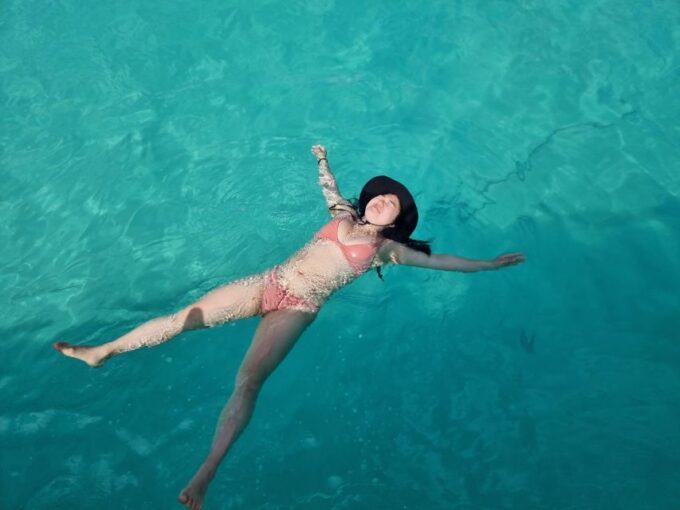 Nassau: Rose Island Swimming Pigs & Turtles Snorkeling Tour - Frequently Asked Questions