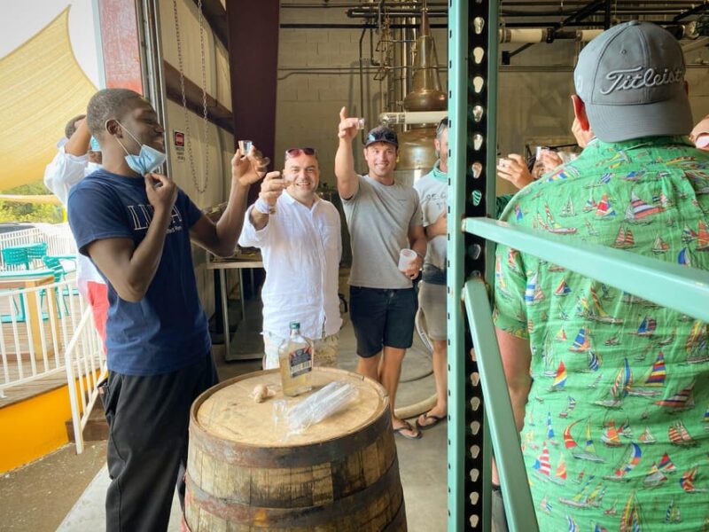 Nassau: Rum Tasting and Scenic Tour - History of Bahamas and Rum-Making