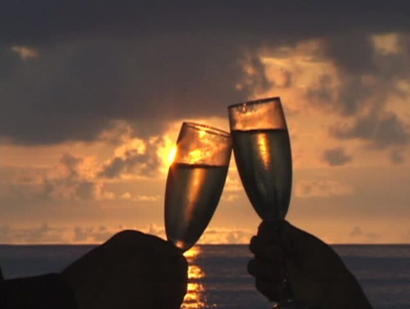 Nassau: Sail Catamaran Sunset Dinner Cruise - Itinerary and Experience