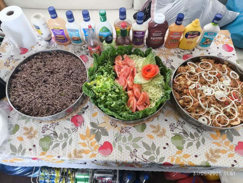 Nassau: Snorkeling, Pig Beach, Swim with Turtles, and Lunch - FAQ