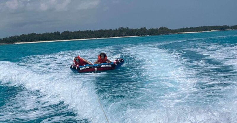 Nassau: Snorkeling, Swimming Pigs, Turtles & Beach Bar - Included Services