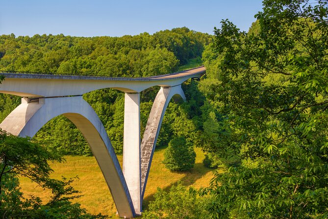 Natchez Trace Parkway Self-Guided Driving Audio Tour - Accessibility and Participation Details