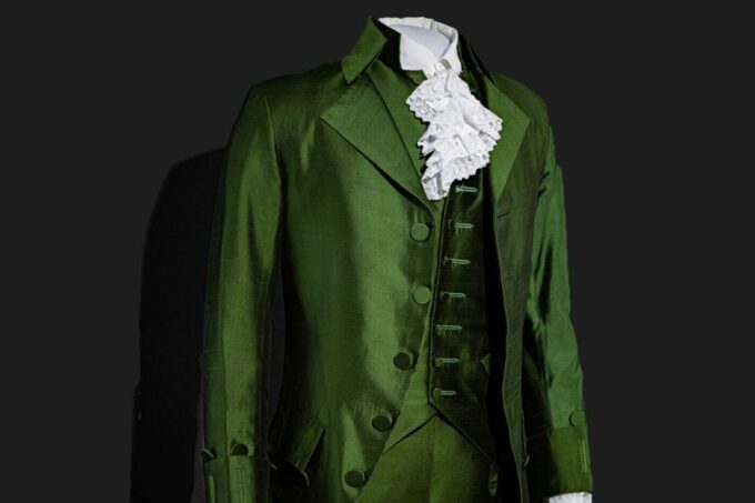 National Museum of American History: Guided Tour - Tour Meeting Point and Options