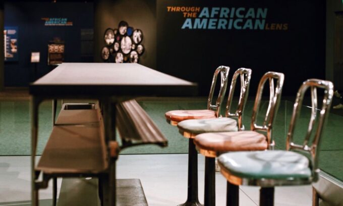 National Museum of American History: Guided Tour - Suitability for Wheelchair Users