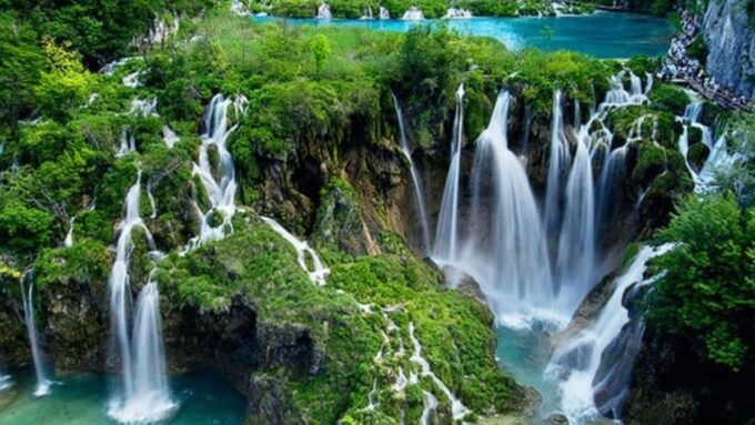 National Park Plitvice Lakes: Economy Tour - Pickup and Transfers