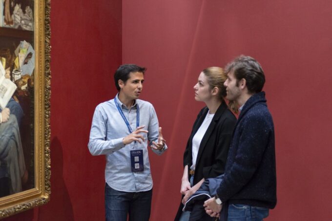 National Portrait Gallery & American Art Museum Guided Tour - Tour Requirements