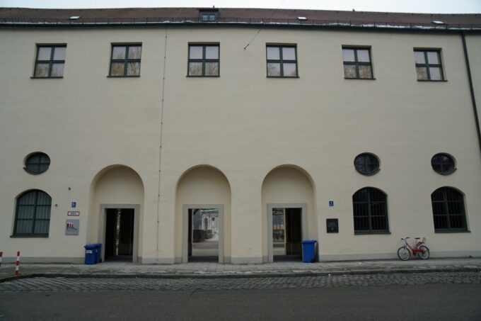 National Socialism WWII Resistance With Licensed City Guide - Meeting Point and Duration