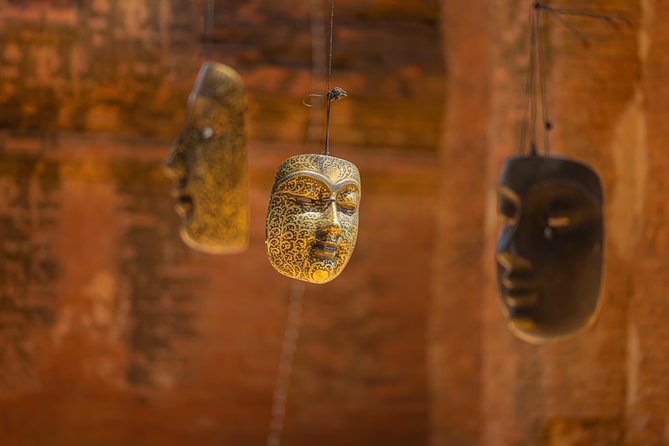 Native Handicrafts Heritage Shopping Tour - Key Points