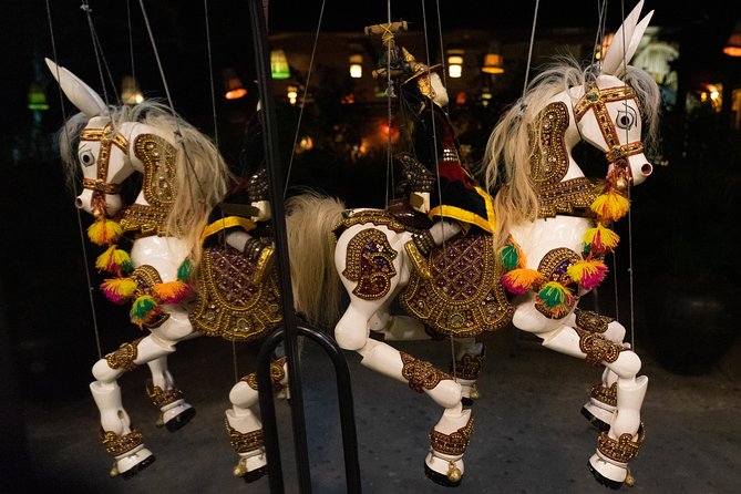 Native Handicrafts Heritage Shopping Tour - Explore Indigenous Crafts