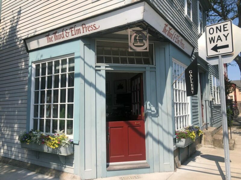 Native Newporter Tours - The Itinerary: From Colonial Roots to Ocean Views