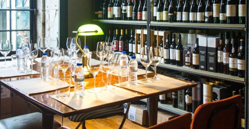 Natural & Organic Wine Tasting With a Winemaker - Key Points