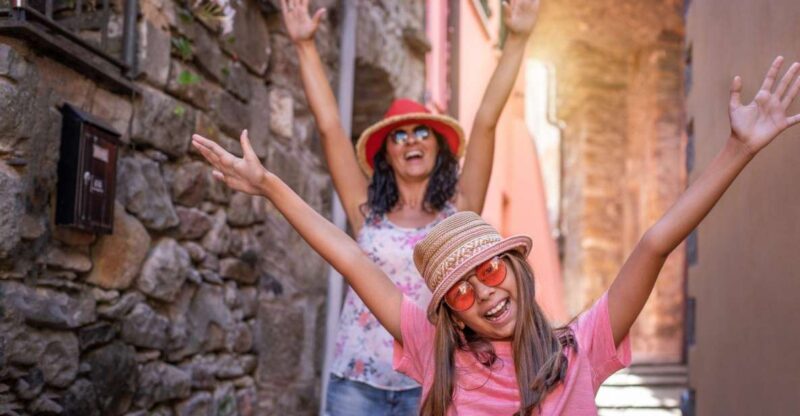 Nature and Heritage of Cinque Terre Family Walking Tour - Trail Experience