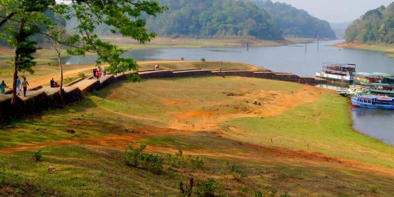 Nature Beauty, Backwater of Kerala Tour (05 Nights/06 Days) - Transportation and Guide