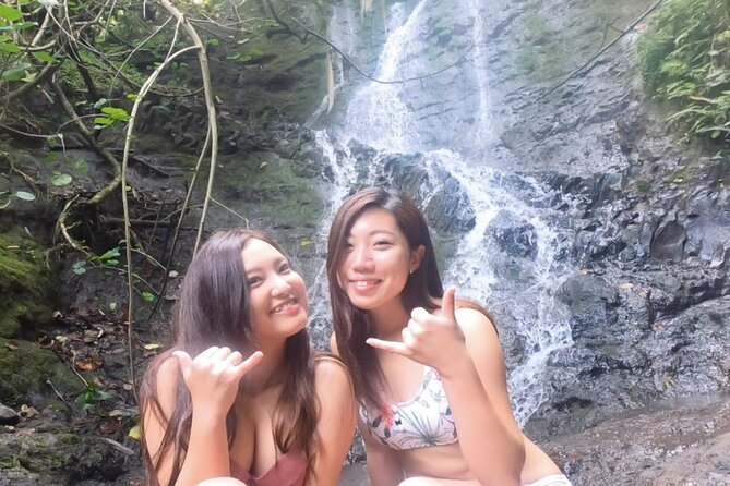 Nature Hike to Waterfall - Engaging With the Group
