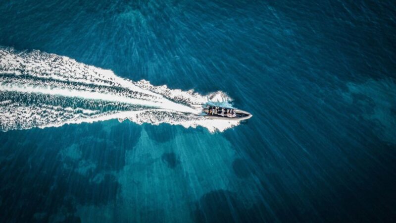 Nautical Excursion - Billionaires Bay 2H30 - Inclusions and Amenities