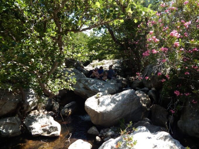 Naxos: a Riverbank Adventure (Kinidaros - Eggares Villages) - Exploring the Stone Bridge