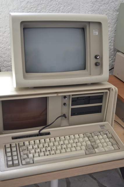 NAXOS GAME CENTER RETRO GAMES COMPUTER EXPERIENCE - Additional Amenities and Activities