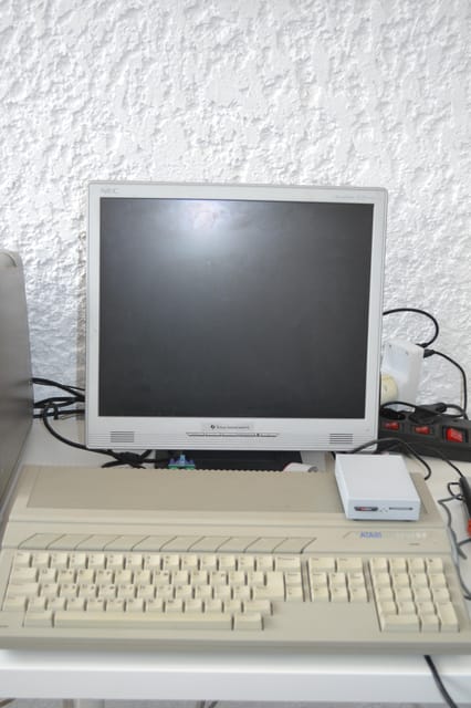 NAXOS GAME CENTER RETRO GAMES COMPUTER EXPERIENCE - Retro Gaming Atmosphere