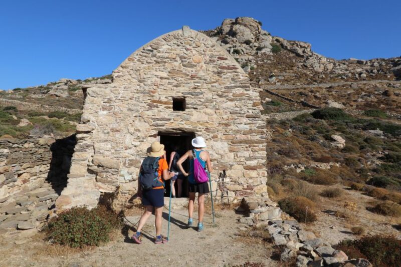 Naxos: Inland Hike - Villages, Kouroi Statues, Apano Kastro - Local Distillery and Culinary Delights