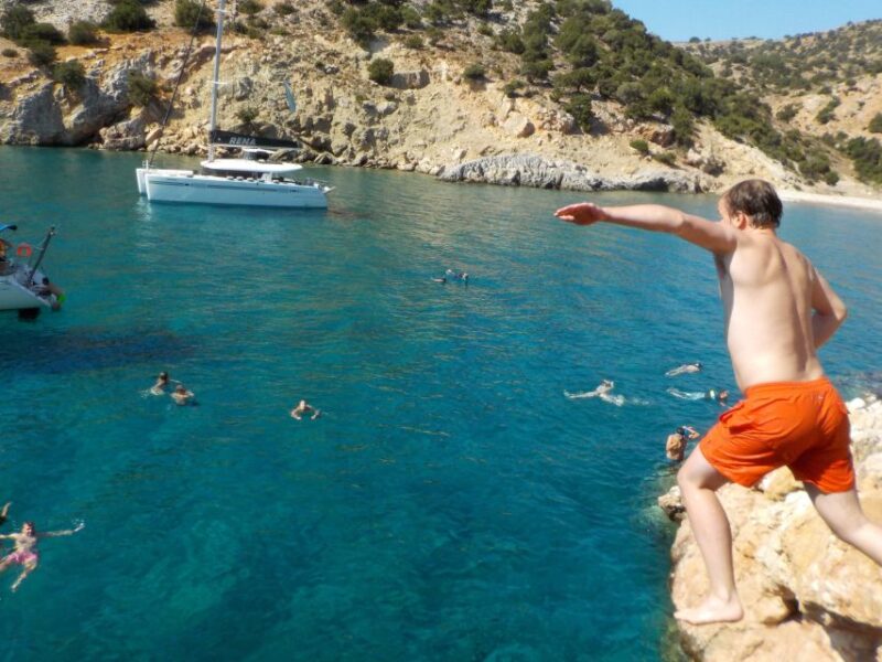 Naxos: Luxury Catamaran Day Trip With Lunch and Drinks - Capacity and Restrictions