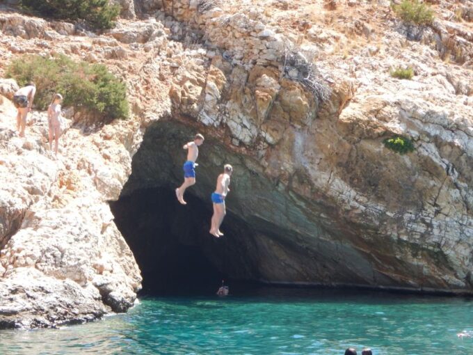 Naxos: Private Cyclades Sailing Cruise With Swimming Stops - Preparing for the Cruise