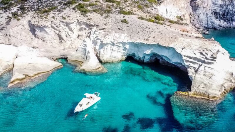 Naxos: Private Motorboat Cruise to Small Cyclades Islands - Explore Rinas Cave